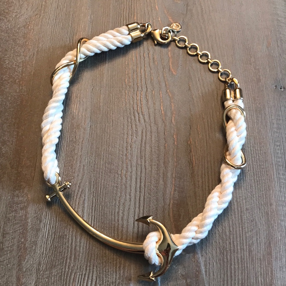 C Wonder statement necklace